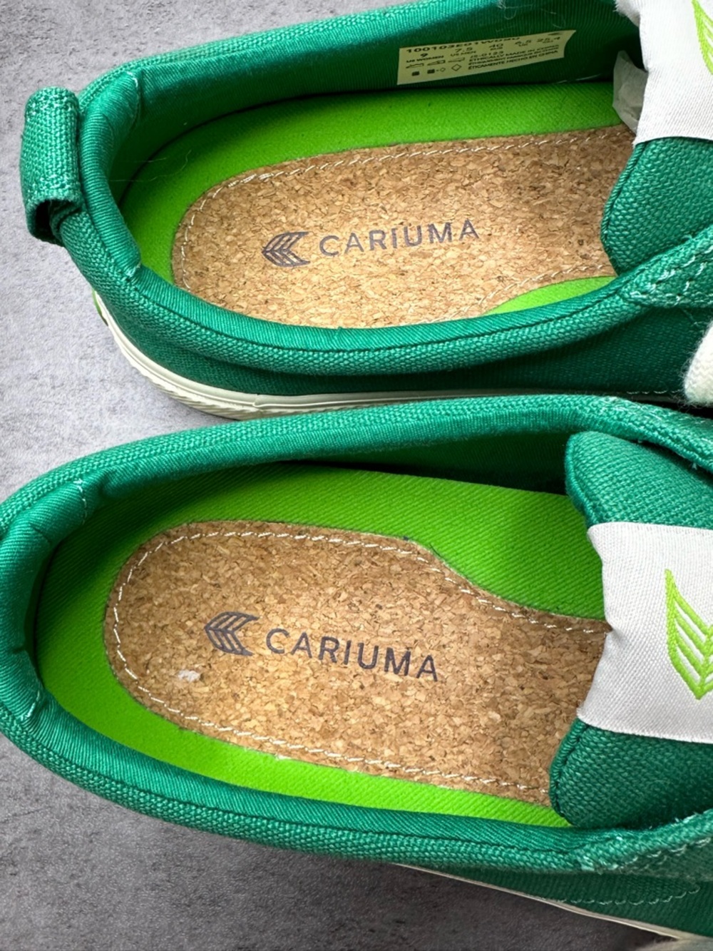 Cariuma Green Canvas Sneakers Women’s Size 9 - Picture 3 of 8